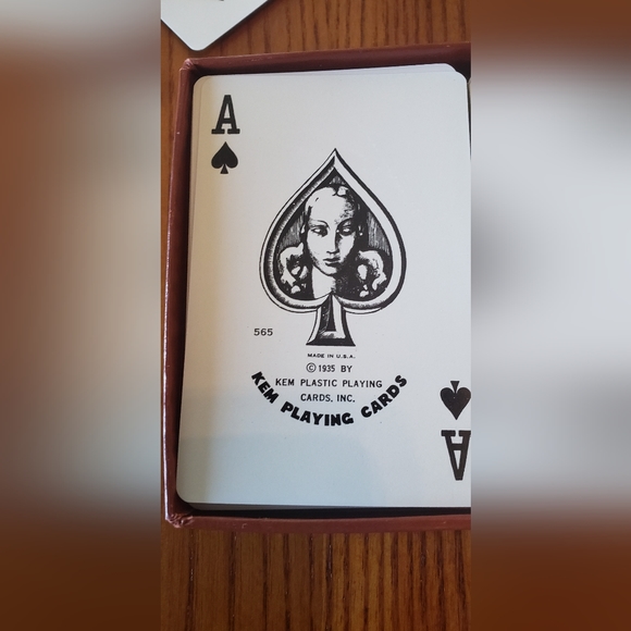 KEM vintage 2-deck set of playing cards - Picture 3 of 6